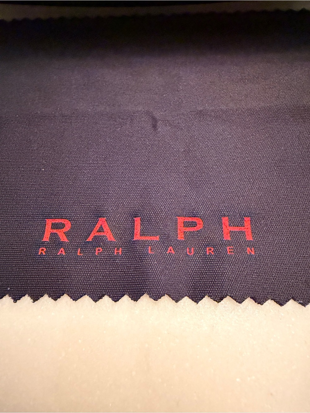 Ralph Lauren Black Hard Eyewear Case & Matching Cleaning Cloth Set (GUC) - Picture 4 of 10